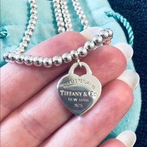 Return to Tiffany Heart Tag Bead Necklace
in Silver (W/Bag)